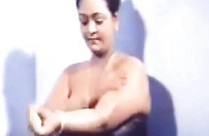 mallu aunty bath video