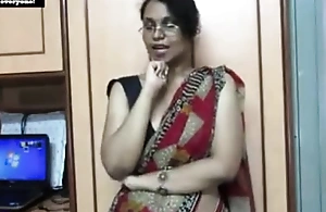 Sizzling lily giving indian porn giving out to juvenile students