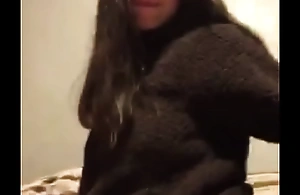 Latina periscope legal age teenager (help me find her name)