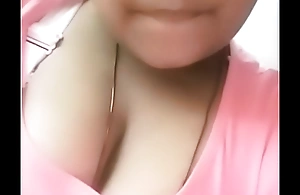 Desi girl p mpl boobs step in livecam