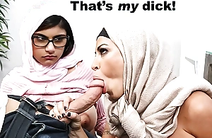 Mia khalifa - milf stepmom julianna vega tries to pwn mia's big dick infidel boyfriend