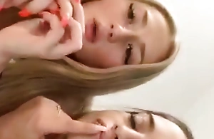 Sexy Group Of Girls Teasing On Periscope