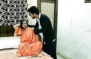Desi step mother in law fucked by young gentleman husband! Viral jobordosti coition with audio