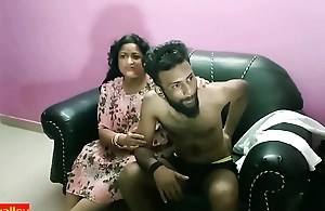 Desi XXX aunty sex relative to after coming from ! Hindi hot sex videos